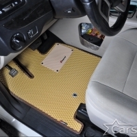 Автомобильные коврики EVA на Chrysler Grand Voyager V (2008->) 2 ряд: кресла 1+1 убираются в пол